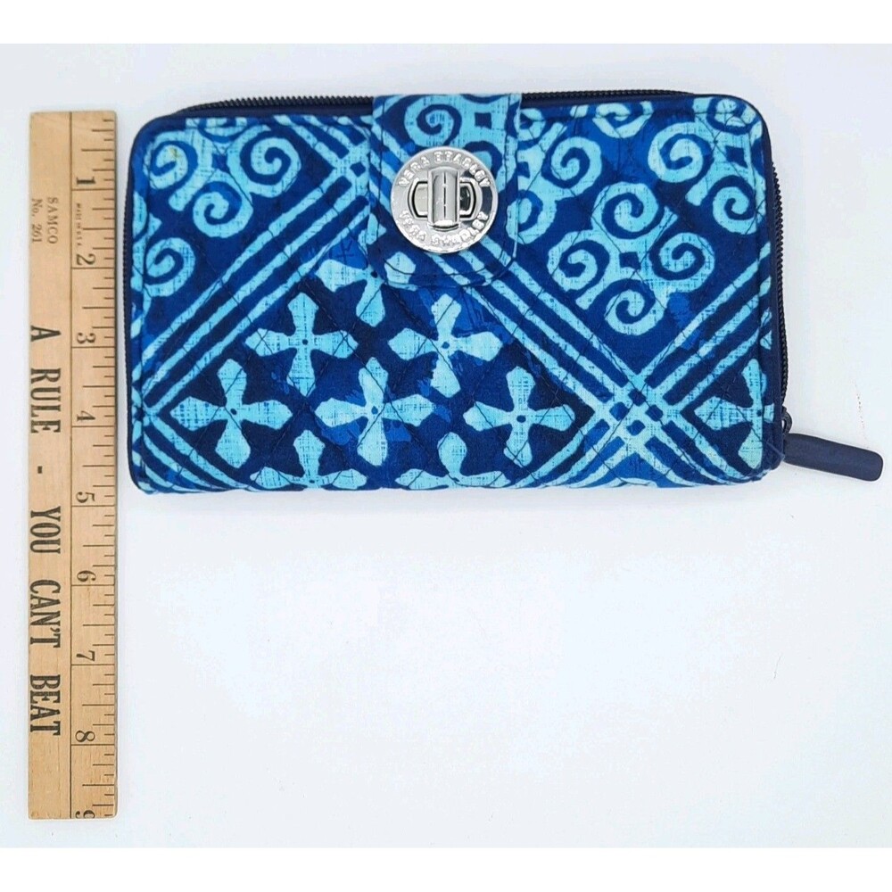 VERA BRADLEY RFID Turnlock Wallet Clutch Blue CUBAN TILES #21951-G03 Retired - Picture 10 of 10
